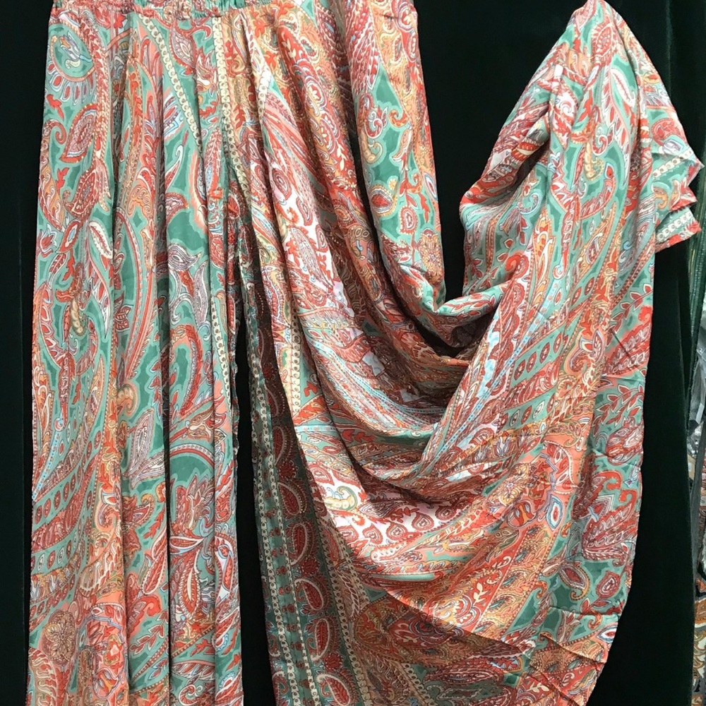 734 very wide leg pant